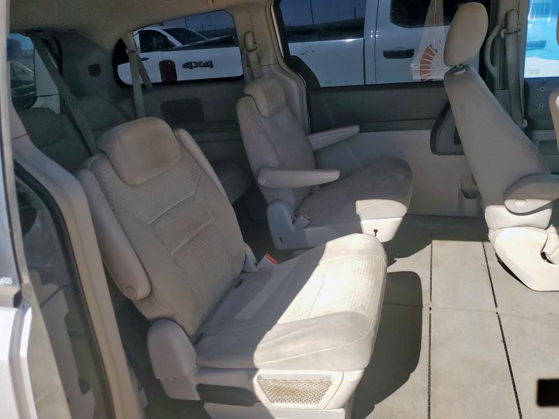 Photo 11 from auction – 2010 DODGE CARAVAN with VIN 2D4RN5D16AR146647