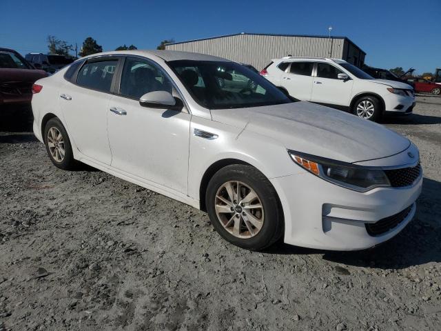Photo 4 from auction – 2016 KIA OPTIMA LX with VIN 5XXGT4L39GG049676