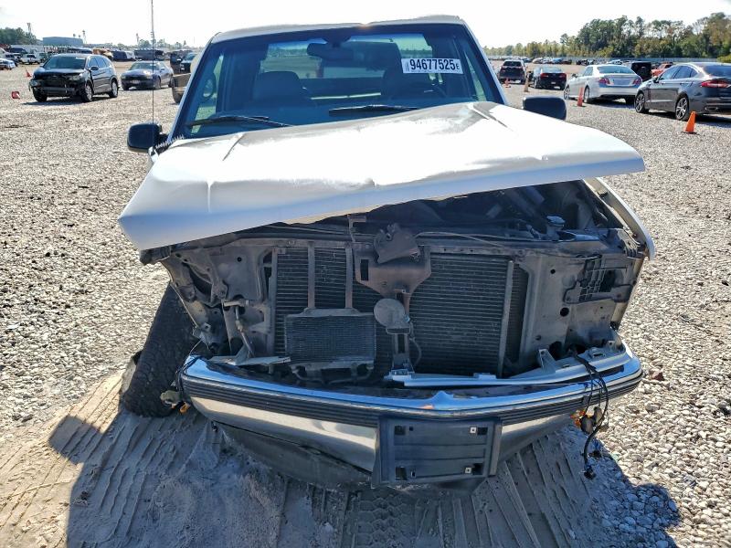Photo 5 from auction – 1998 CHEVROLET GMT-400 C1 with VIN 2GCEC19R4W1227144