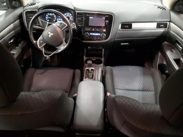 Photo 8 from auction – 2014 MITSUBISHI OUTLANDER with VIN JA4AZ3A33EZ014475