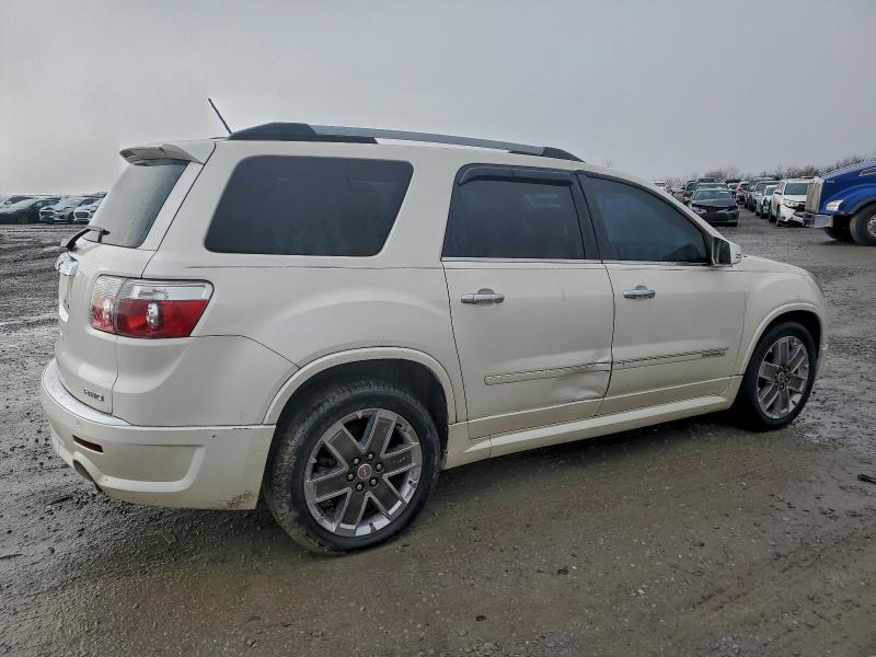 Photo 3 from auction – 2011 GMC ACADIA DEN with VIN 1GKKVTED6BJ271332
