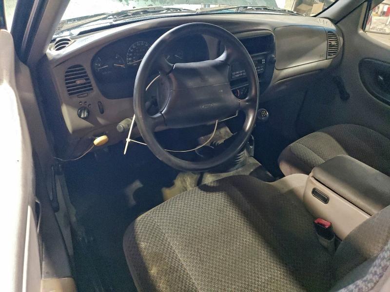 Photo 8 from auction – 2000 FORD RANGER with VIN 1FTYR10V4YTA59380
