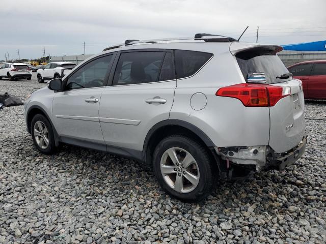 Photo 2 from auction – 2015 TOYOTA RAV4 XLE with VIN JTMRFREV2FD151051