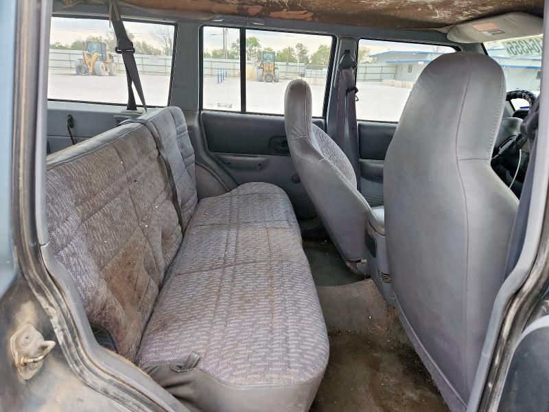 Photo 11 from auction – 1997 JEEP CHEROKEE S with VIN 1J4FT28S8VL540134