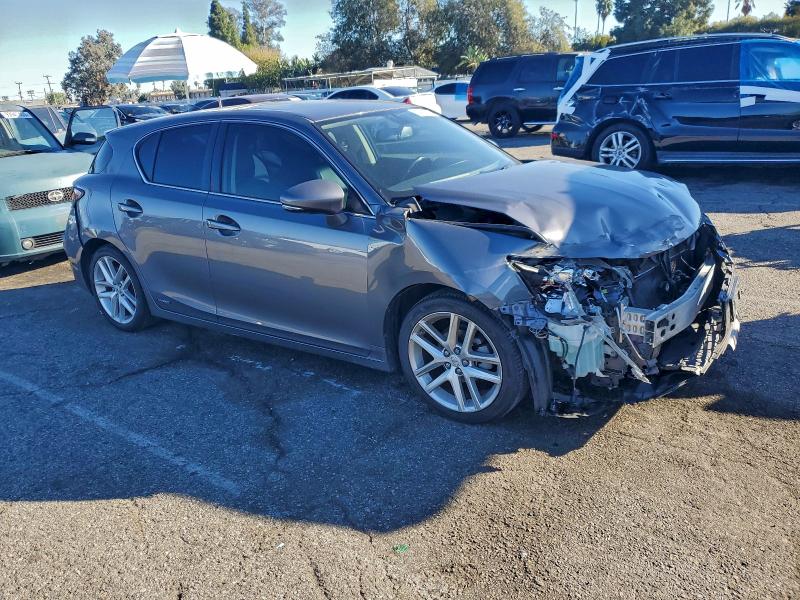 Photo 4 from auction – 2015 LEXUS CT 200 with VIN JTHKD5BH0F2231554