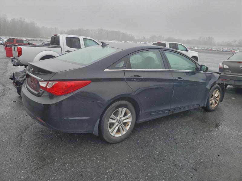 Photo 3 from auction – 2011 HYUNDAI SONATA GLS with VIN 5NPEB4ACXBH308556