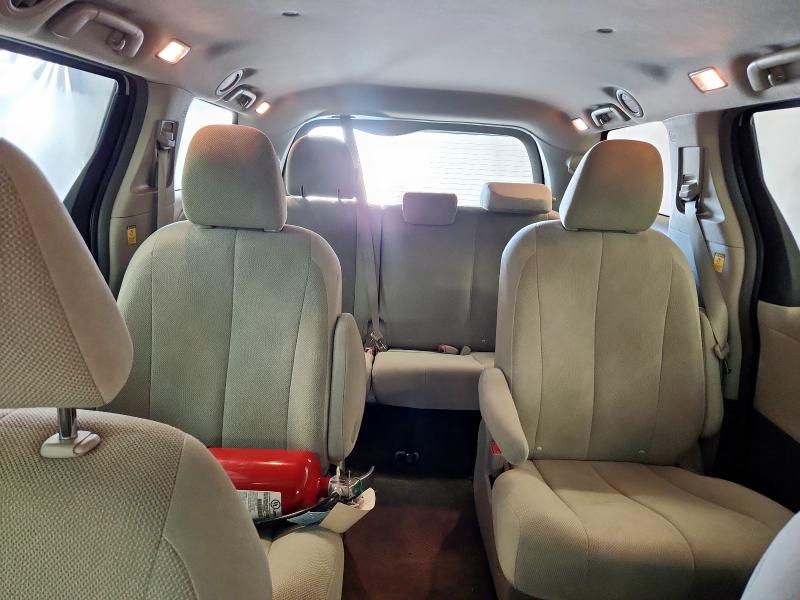 Photo 10 from auction – 2013 TOYOTA SIENNA with VIN 5TDZK3DC6DS349996