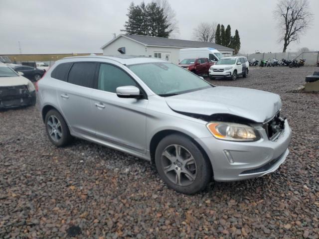 Photo 4 from auction – 2014 VOLVO XC60 T6 with VIN YV4902DZ4E2529861