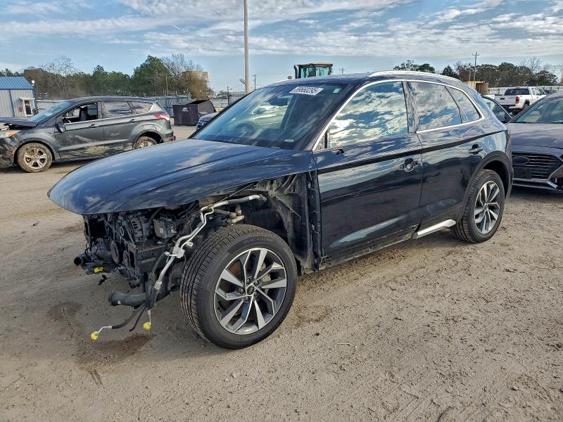 AUDI Q5 PREMIUM 2021 with VIN WA1BAAFY7M2123114 - Photo from auction