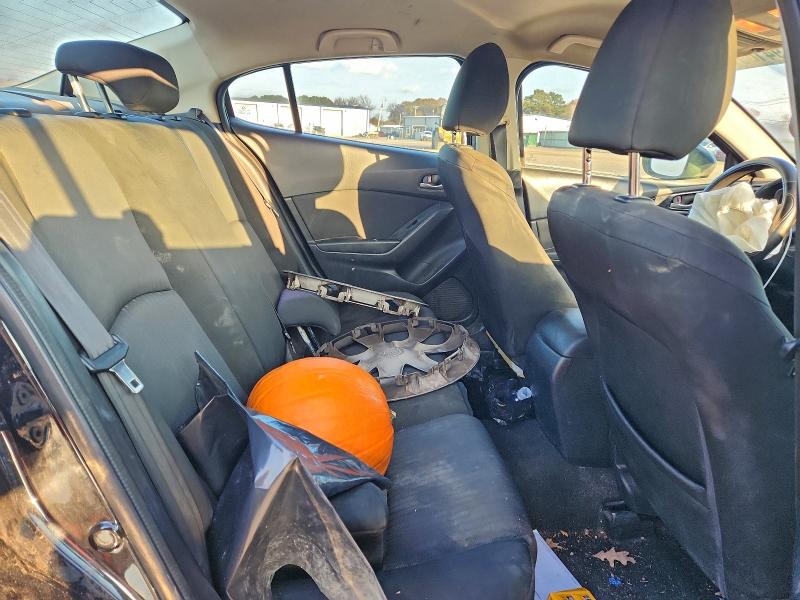 Photo 10 from auction – 2015 MAZDA 3 with VIN 3MZBM1U74FM171735