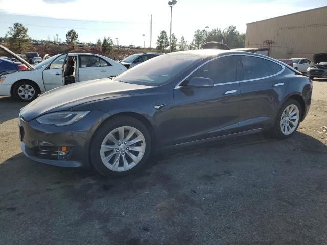 TESLA MODEL S 2019 with VIN 5YJSA1E24KF337748 - Photo from auction