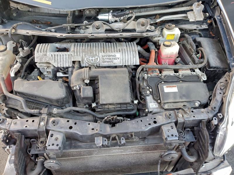 Photo 11 from auction – 2013 TOYOTA PRIUS with VIN JTDKN3DU8D5587002