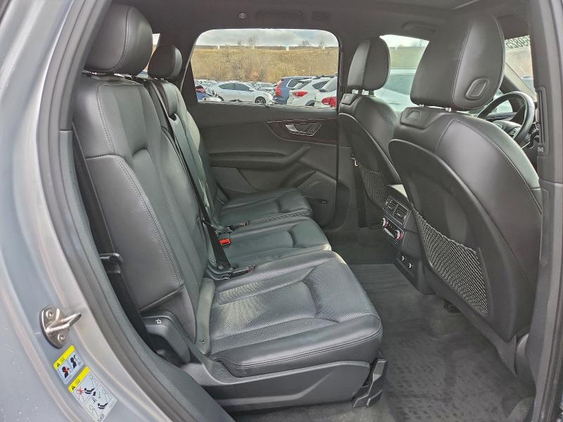 Photo 11 from auction – 2018 AUDI Q7 PREMIUM with VIN WA1LAAF76JD039362