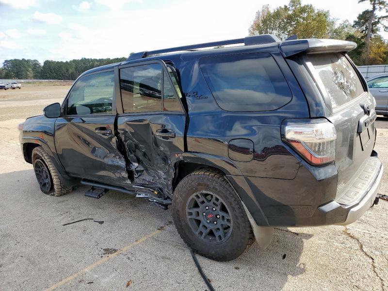 Photo 2 from auction – 2019 TOYOTA 4RUNNER SR with VIN JTEBU5JR3K5719252
