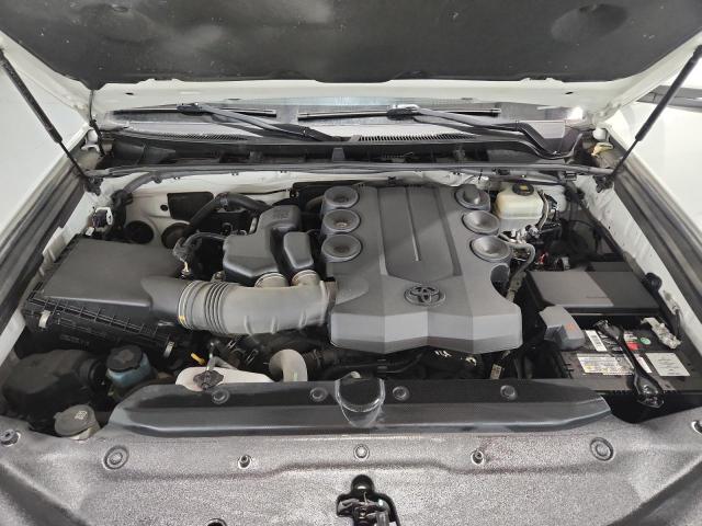 Photo 12 from auction – 2018 TOYOTA 4RUNNER SR with VIN JTEBU5JR9J5602791