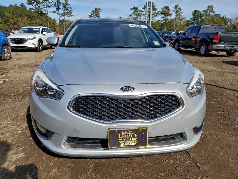 Photo 5 from auction – 2016 KIA CADENZA with VIN KNALN4D79G5209292