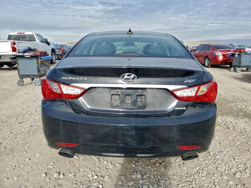 Photo 6 from auction – 2012 HYUNDAI SONATA SE with VIN 5NPEC4ABXCH402393