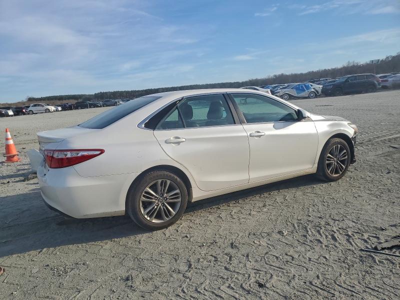 Photo 3 from auction – 2015 TOYOTA CAMRY LE with VIN 4T1BF1FK8FU085494