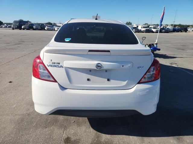 Photo 6 from auction – 2017 NISSAN VERSA S with VIN 3N1CN7AP5HL810728