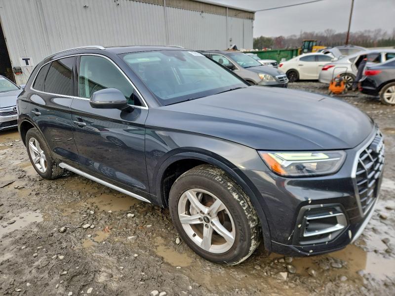 Photo 4 from auction – 2021 AUDI Q5 PREMIUM with VIN WA1AAAFY2M2114008