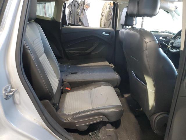 Photo 11 from auction – 2017 FORD ESCAPE SE with VIN 1FMCU9GDXHUC74949