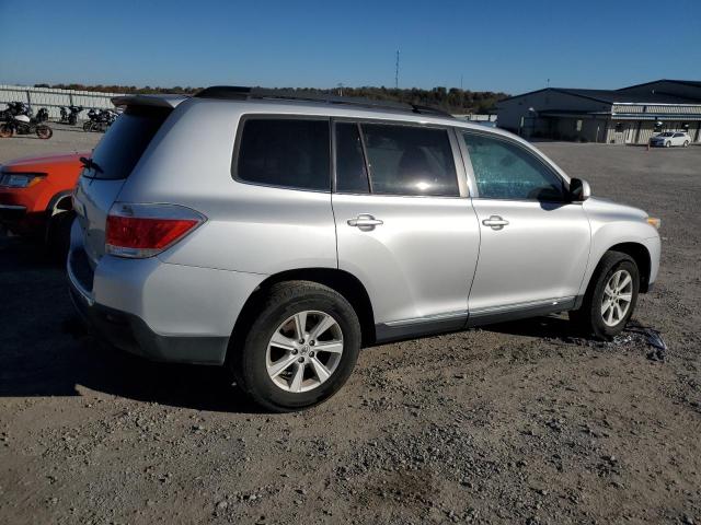Photo 3 from auction – 2012 TOYOTA HIGHLANDER with VIN 5TDBK3EH6CS134757