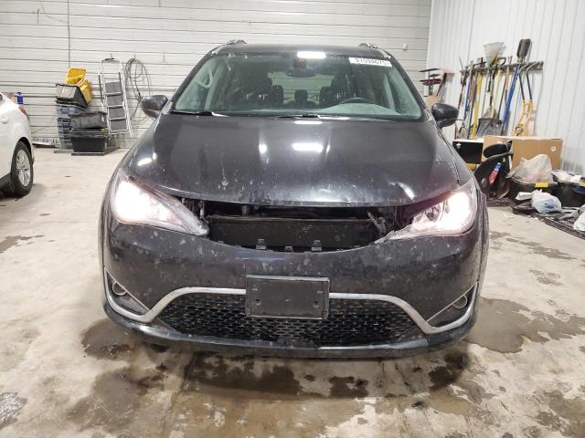Photo 5 from auction – 2017 CHRYSLER PACIFICA T with VIN 2C4RC1EG4HR565038