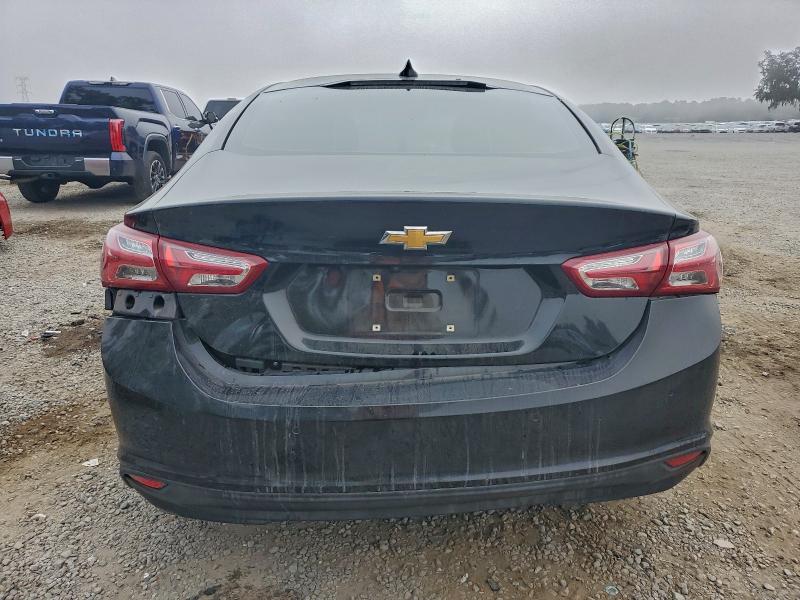 Photo 6 from auction – 2020 CHEVROLET MALIBU LT with VIN 1G1ZD5ST0LF063075
