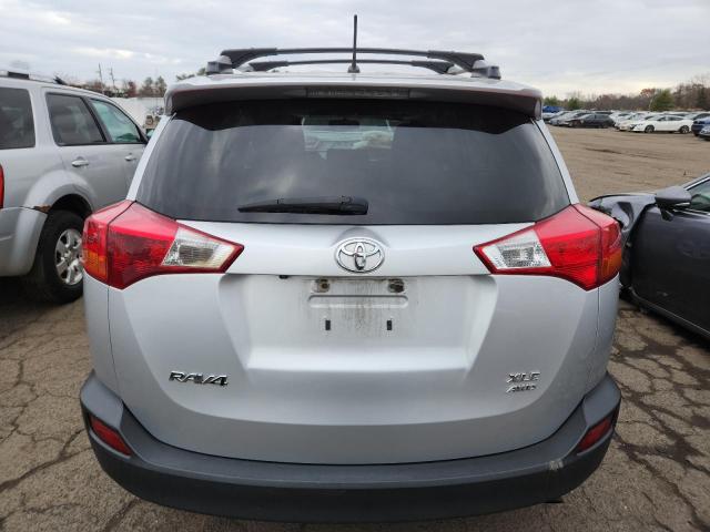 Photo 6 from auction – 2013 TOYOTA RAV4 with VIN JTMRFREV7DD004706