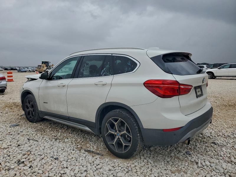 Photo 2 from auction – 2017 BMW X1 XDRIVE2 with VIN WBXHT3C32H5F81765