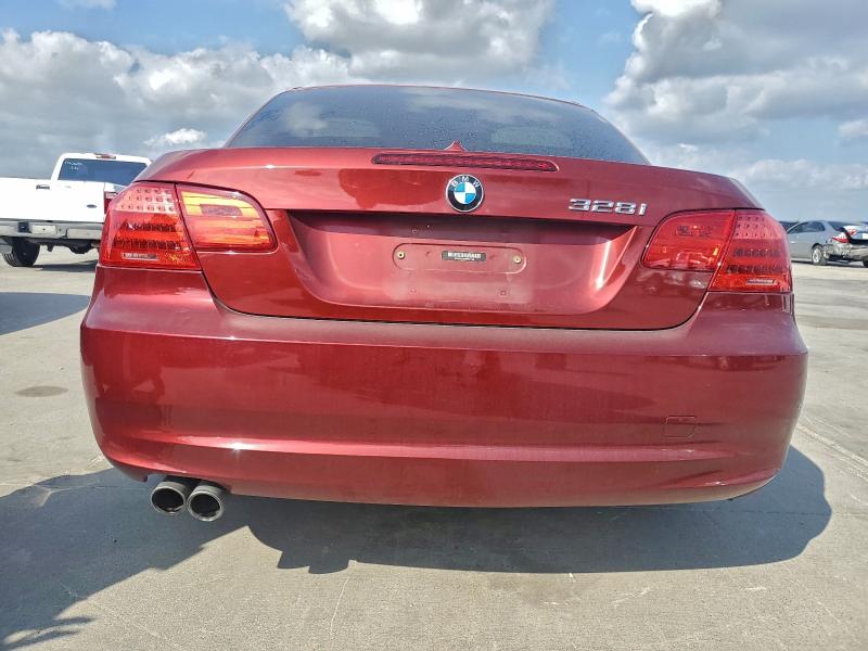 Photo 6 from auction – 2011 BMW 328 I with VIN WBADW3C55BE541136