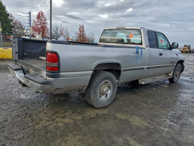 Photo 3 from auction – 1999 DODGE RAM 2500 with VIN 1B7KC23W9XJ601486