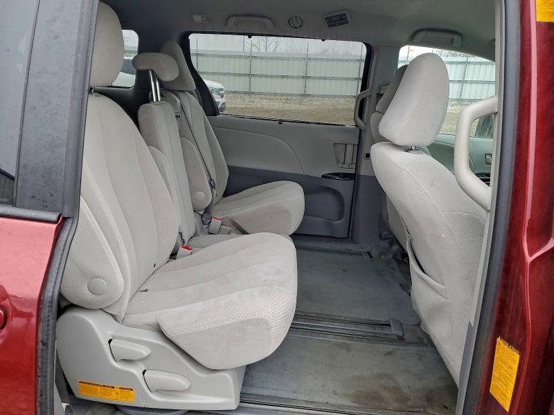 Photo 11 from auction – 2013 TOYOTA SIENNA LE with VIN 5TDKK3DC7DS401301