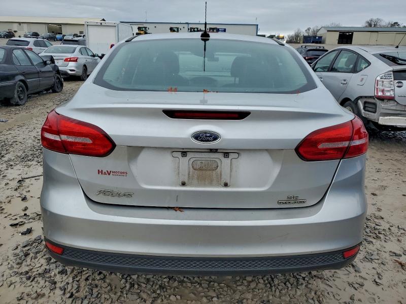 Photo 6 from auction – 2016 FORD FOCUS SE with VIN 1FADP3F26GL259291