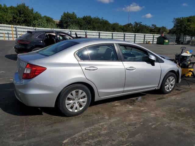 Photo 3 from auction – 2012 HONDA CIVIC LX with VIN 19XFB2F59CE311683