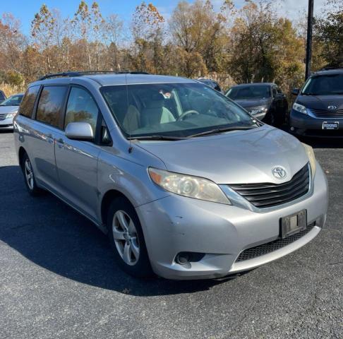 TOYOTA SIENNA LE 2013 with VIN 5TDKK3DC3DS404342 - Photo from auction