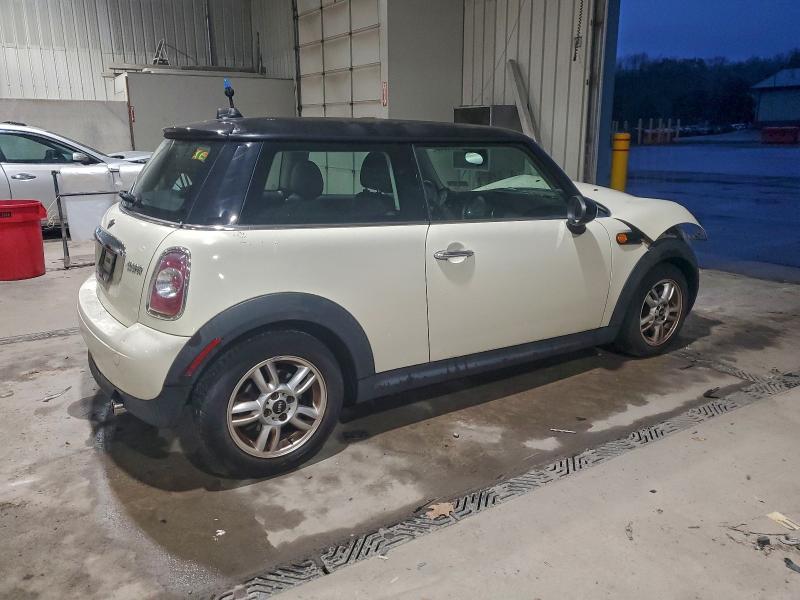 Photo 3 from auction – 2013 MINI COOPER with VIN WMWSU3C52DT678417