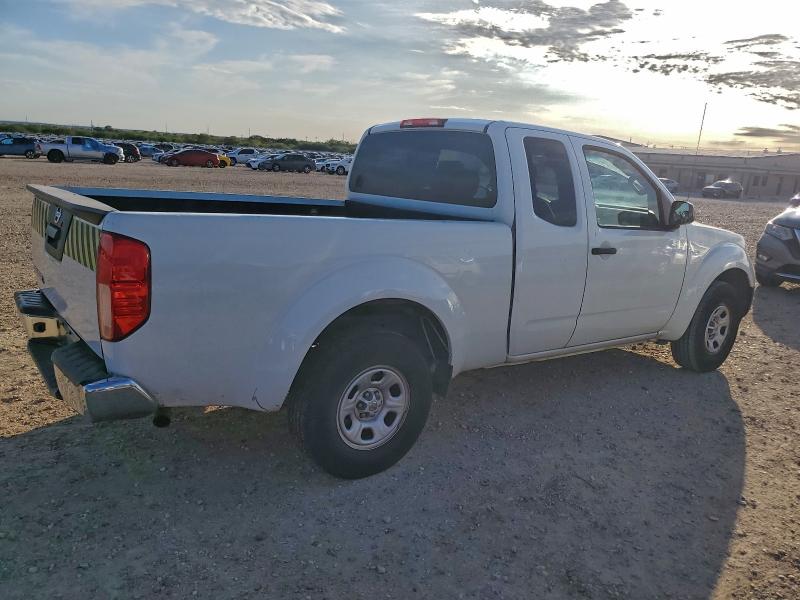 Photo 3 from auction – 2016 NISSAN FRONTIER S with VIN 1N6BD0CT5GN797729