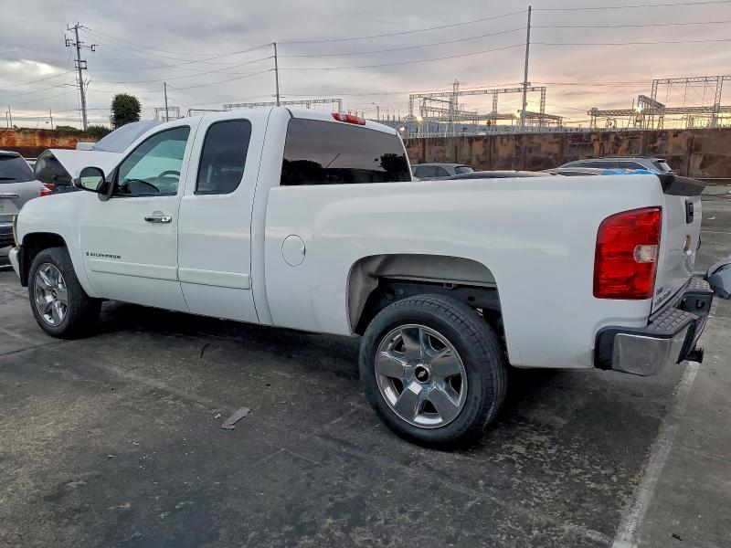 Photo 2 from auction – 2008 CHEVROLET SILVERADO with VIN 2GCEC19J081191773