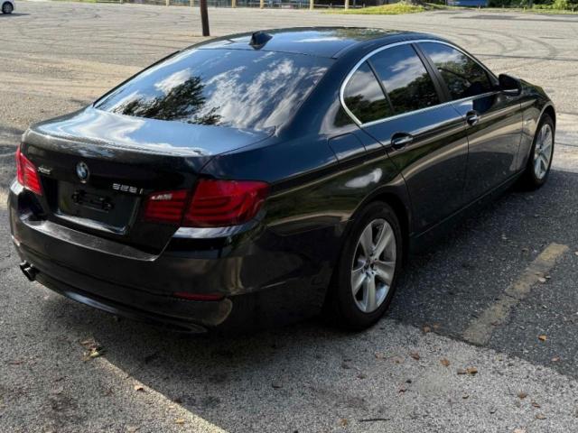 Photo 4 from auction – 2013 BMW 528 XI with VIN WBAXH5C53DD108071