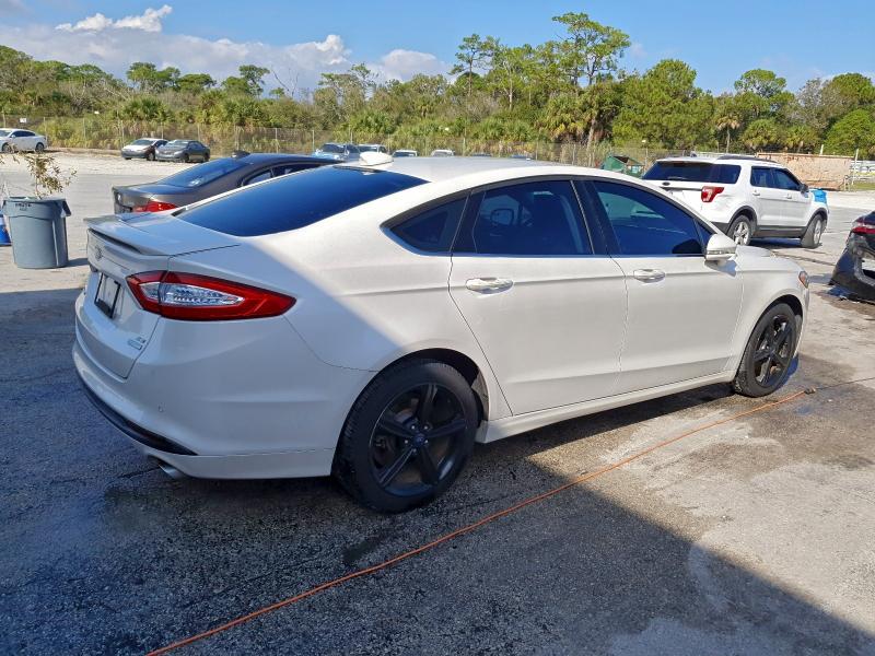 Photo 3 from auction – 2016 FORD FUSION SE with VIN 3FA6P0HD5GR280110
