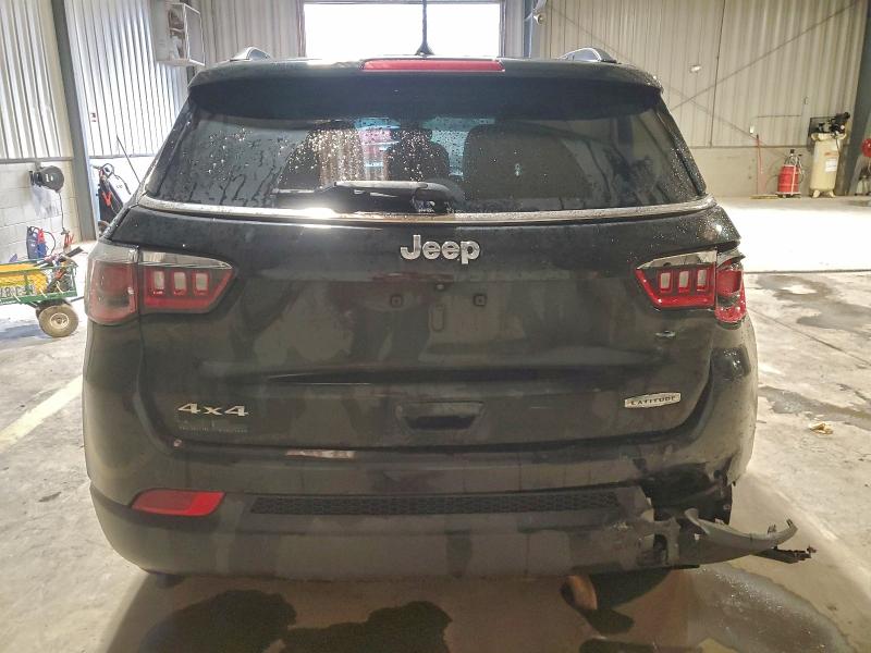 Photo 6 from auction – 2018 JEEP COMPASS with VIN 3C4NJDBB8JT436477