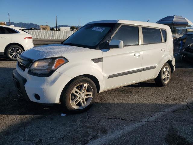 KIA SOUL 2010 with VIN KNDJT2A27A7159842 - Photo from auction