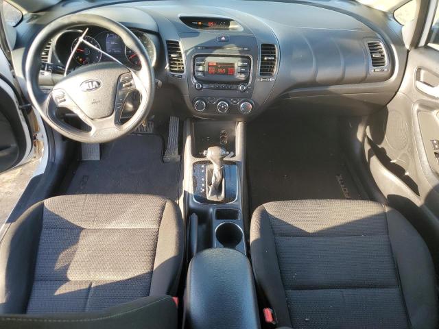 Photo 8 from auction – 2017 KIA FORTE LX with VIN 3KPFK4A72HE123518