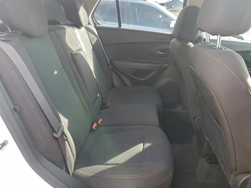 Photo 11 from auction – 2018 CHEVROLET TRAX LS with VIN KL7CJNSB1JB712784