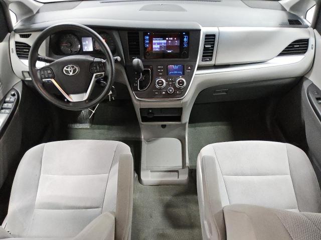 Photo 8 from auction – 2016 TOYOTA SIENNA with VIN 5TDZK3DC1GS729798