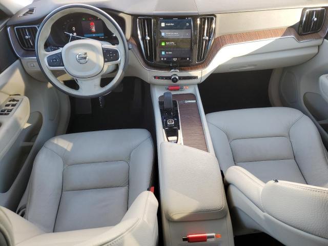 Photo 8 from auction – 2022 VOLVO XC60 B5 MO with VIN YV4L12DK6N1954476