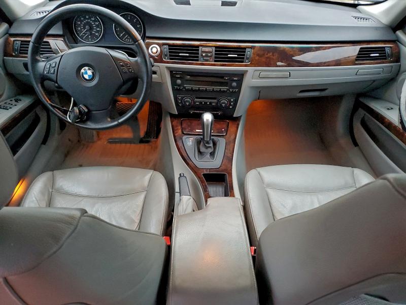 Photo 8 from auction – 2006 BMW 325 XI with VIN WBAVD13596KV03382