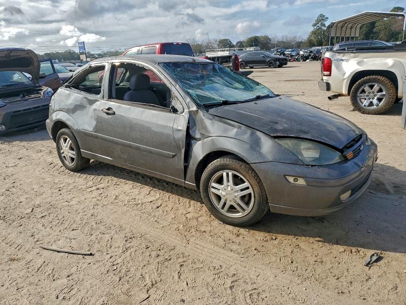 Photo 4 from auction – 2004 FORD FOCUS ZX3 with VIN 3FAFP31304R127536