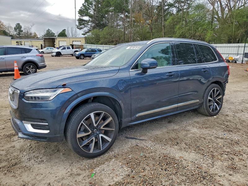 2021 VOLVO XC90 T8 RE